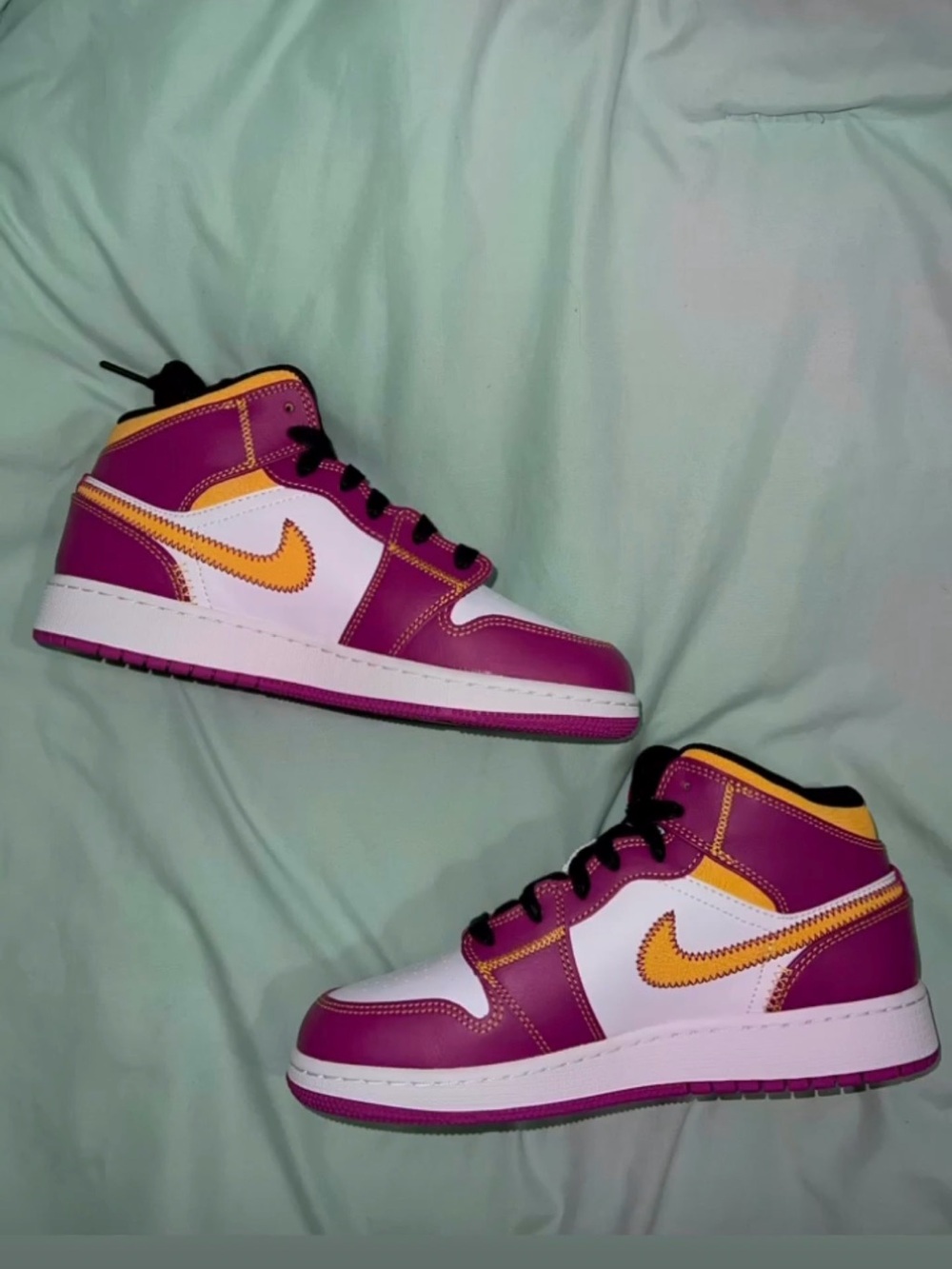 Nike Mid-Top Sneakers in Purple, Yellow and White